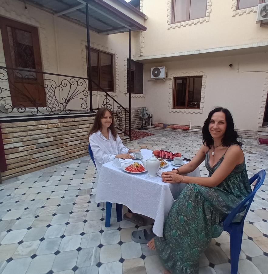 Uzbegim Family Guest House Bukhara Bagian luar foto