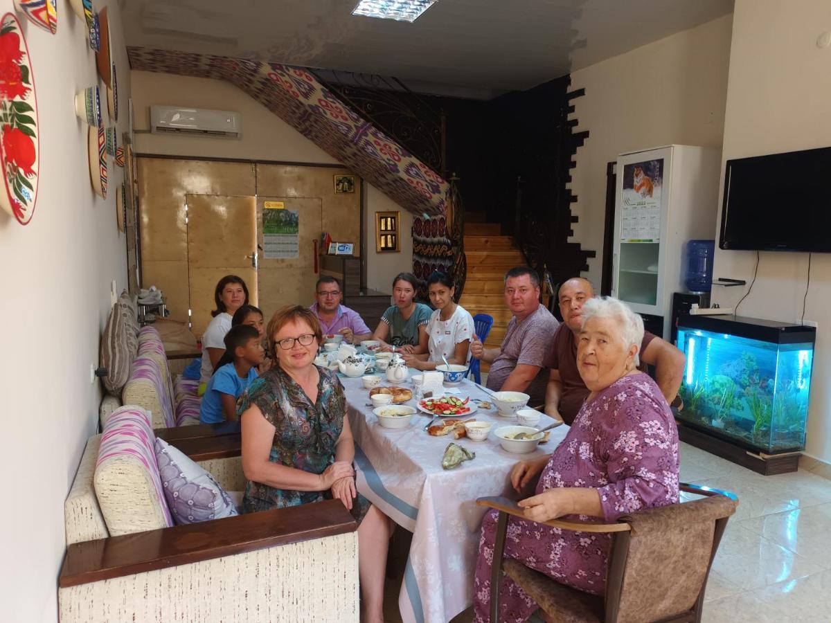 Uzbegim Family Guest House Bukhara Bagian luar foto