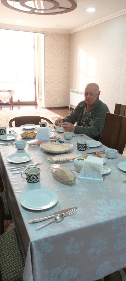 Uzbegim Family Guest House Bukhara Bagian luar foto