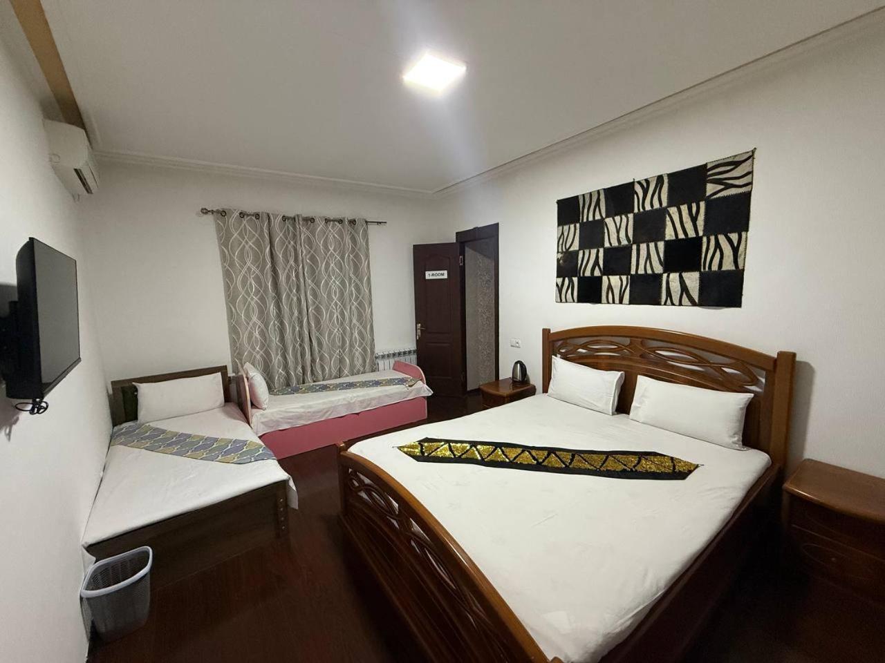 Uzbegim Family Guest House Bukhara Bagian luar foto