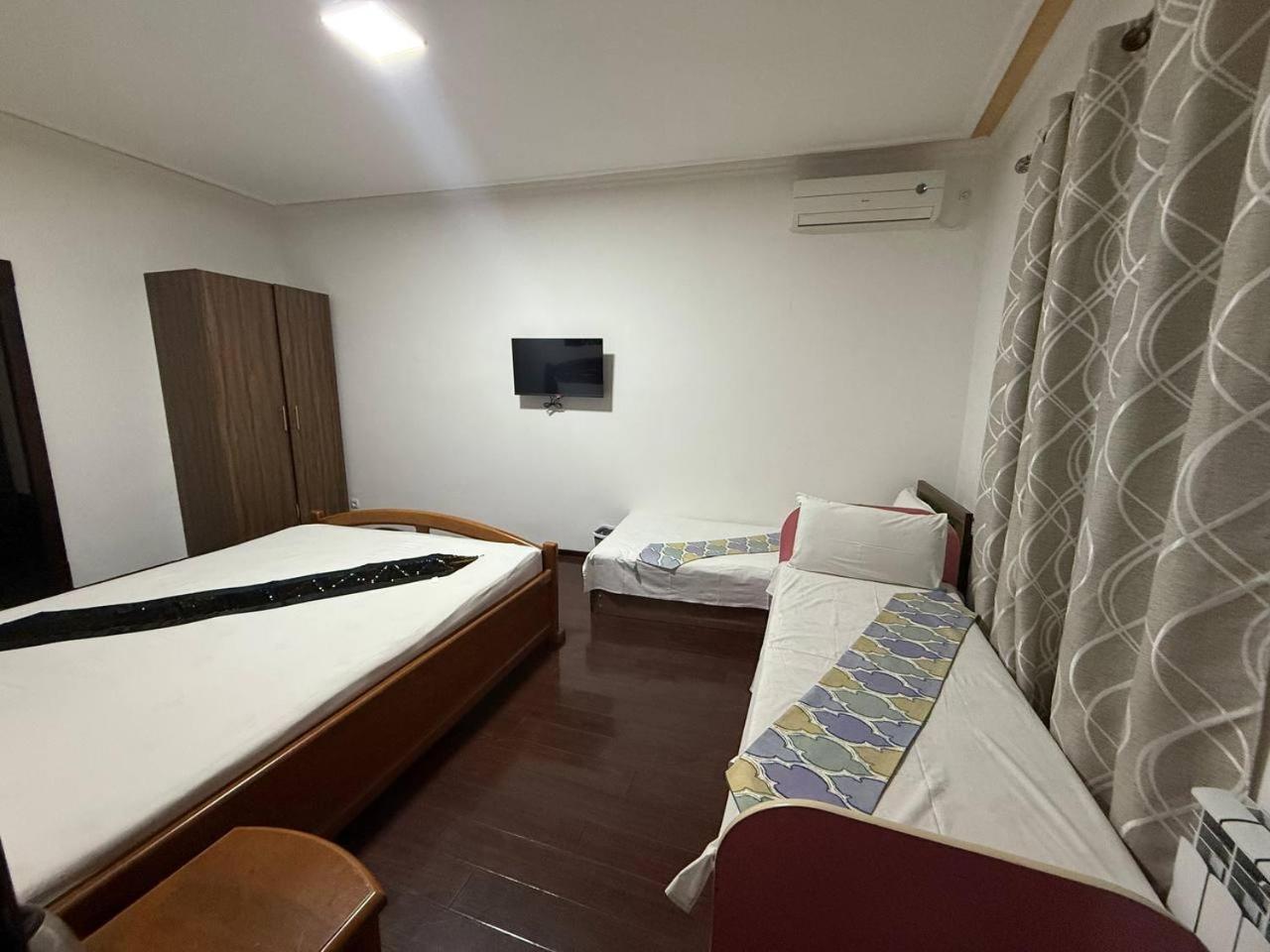 Uzbegim Family Guest House Bukhara Bagian luar foto