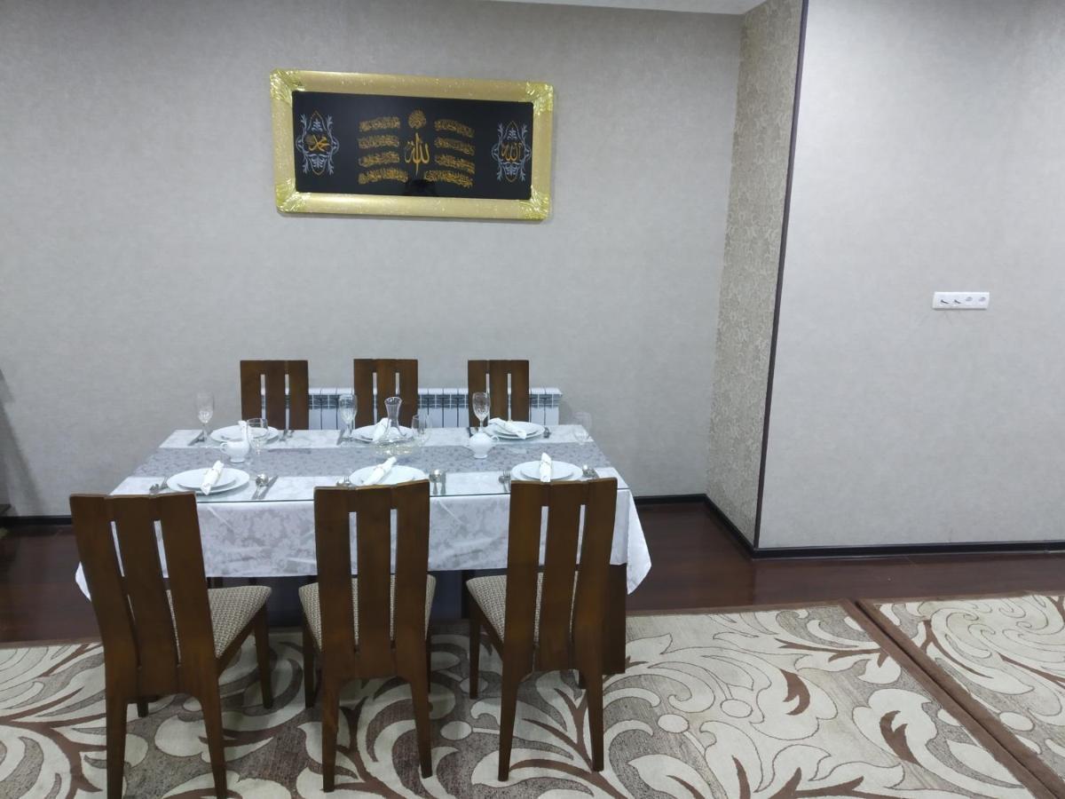 Uzbegim Family Guest House Bukhara Bagian luar foto